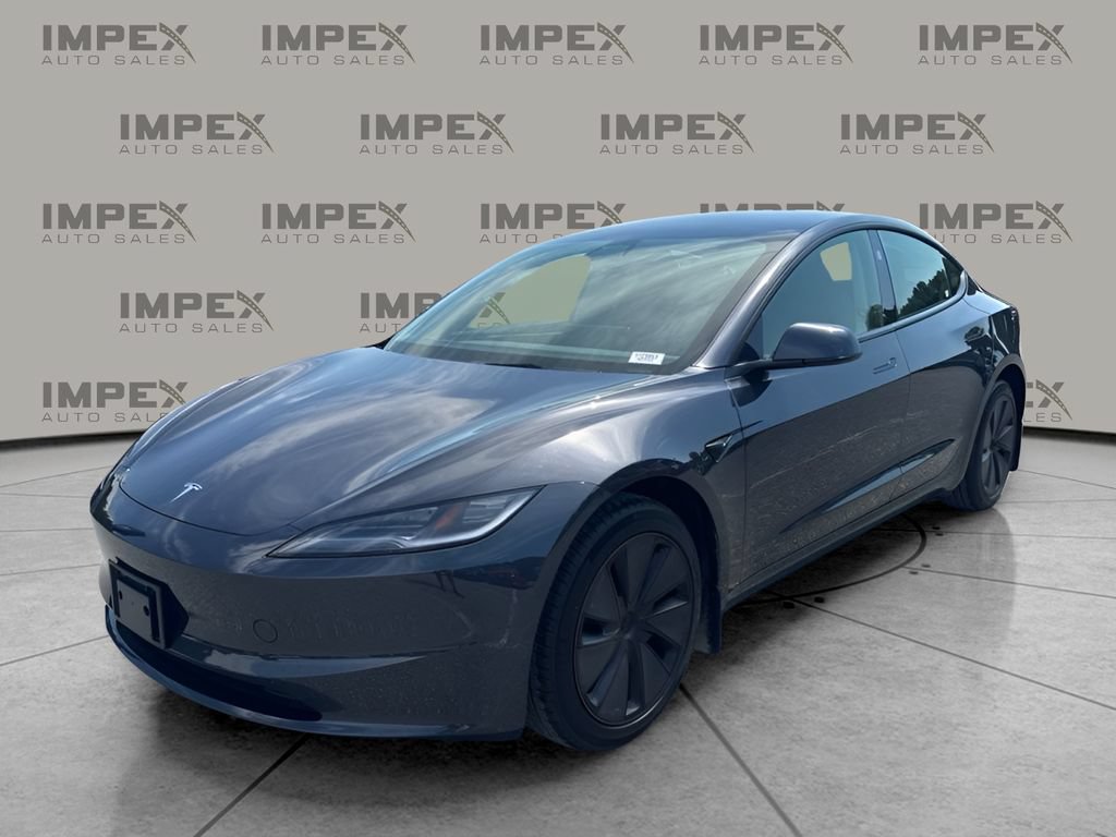 Used 2025 Tesla Model 3 Long Range RWD image 1