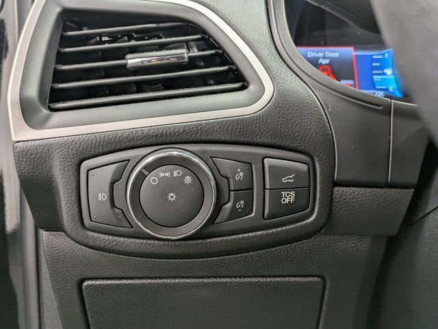 Used 2022 Ford Edge SEL w/ Convenience Package image 20