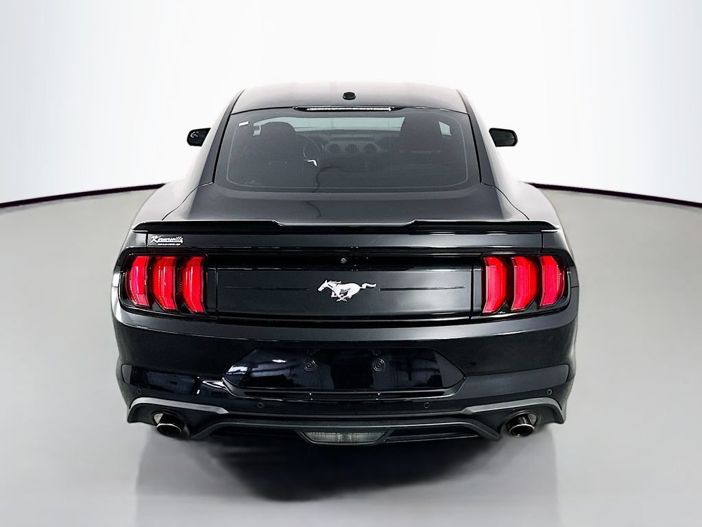 Used 2018 Ford Mustang Coupe w/ Equipment Group 101A RWD image 6