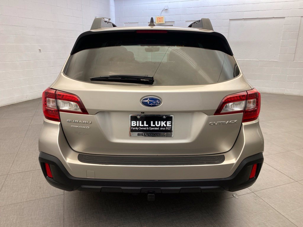 Used 2018 Subaru Outback 2.5i Premium AWD/4WD image 7