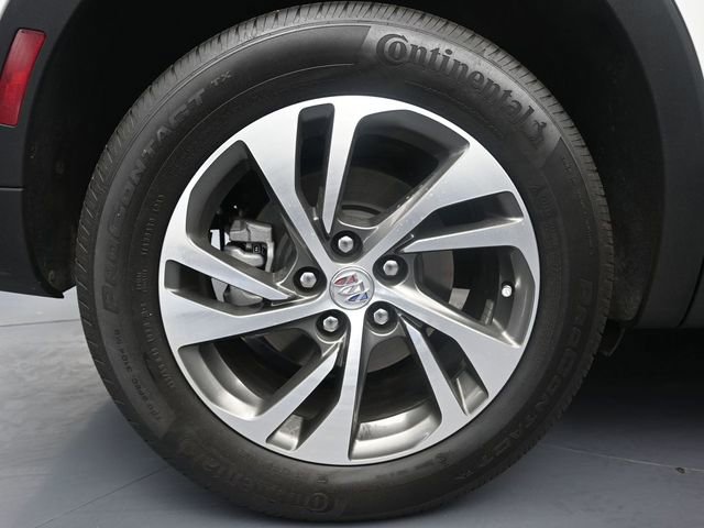 Used 2022 Buick Envision Essence w/ Safety Package image 9