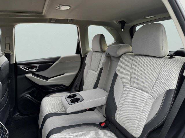 Used 2020 Subaru Forester Premium AWD/4WD image 37