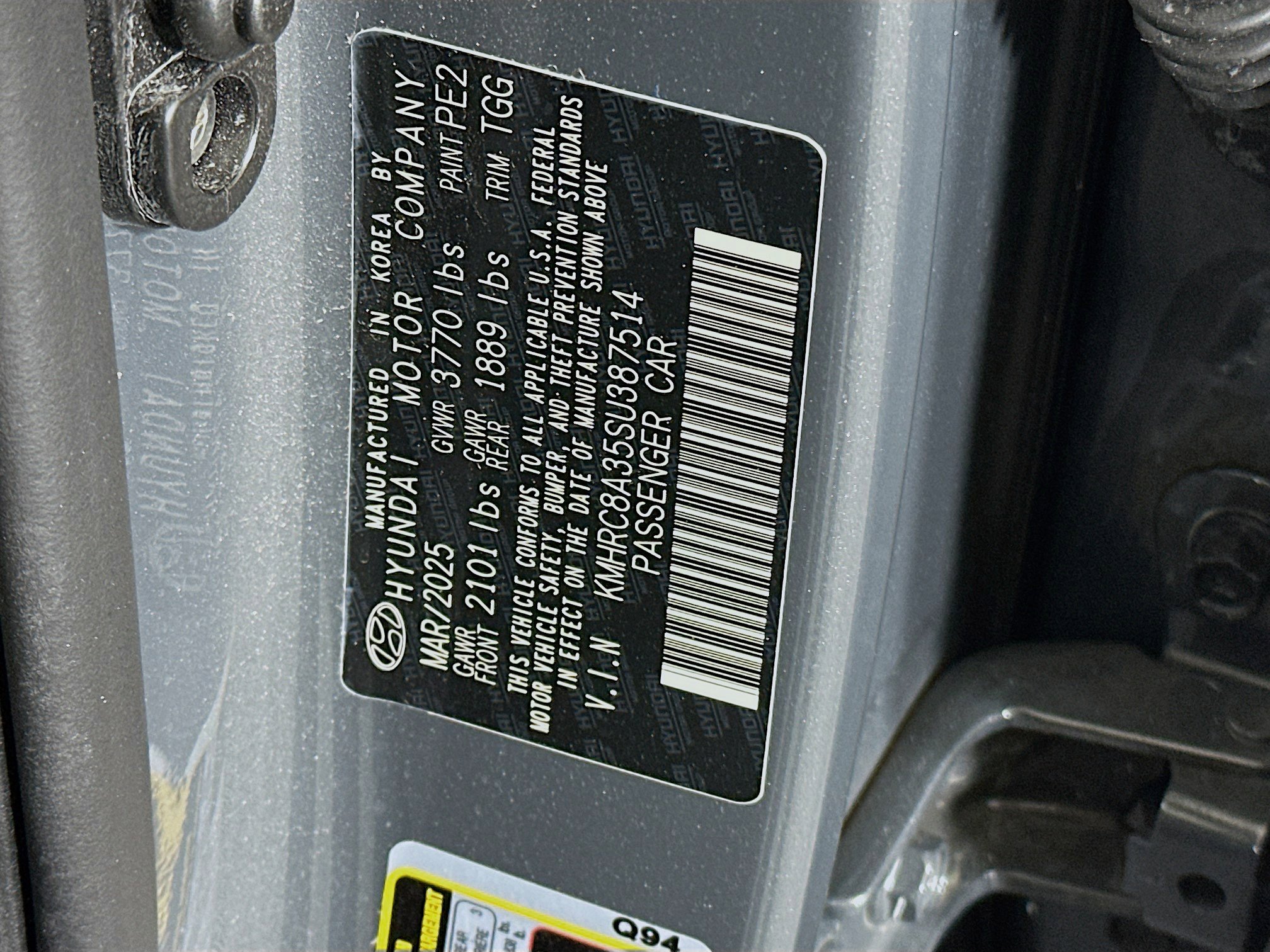 Used 2025 Hyundai Venue SEL FWD image 12