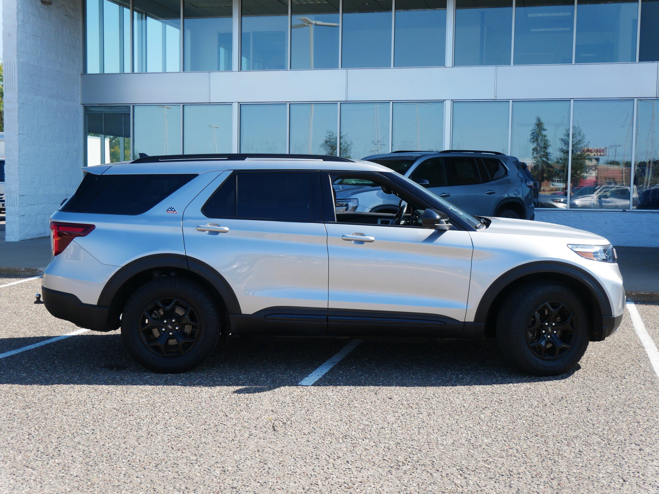 Used 2023 Ford Explorer Timberline w/ Timberline Technology Package image 2