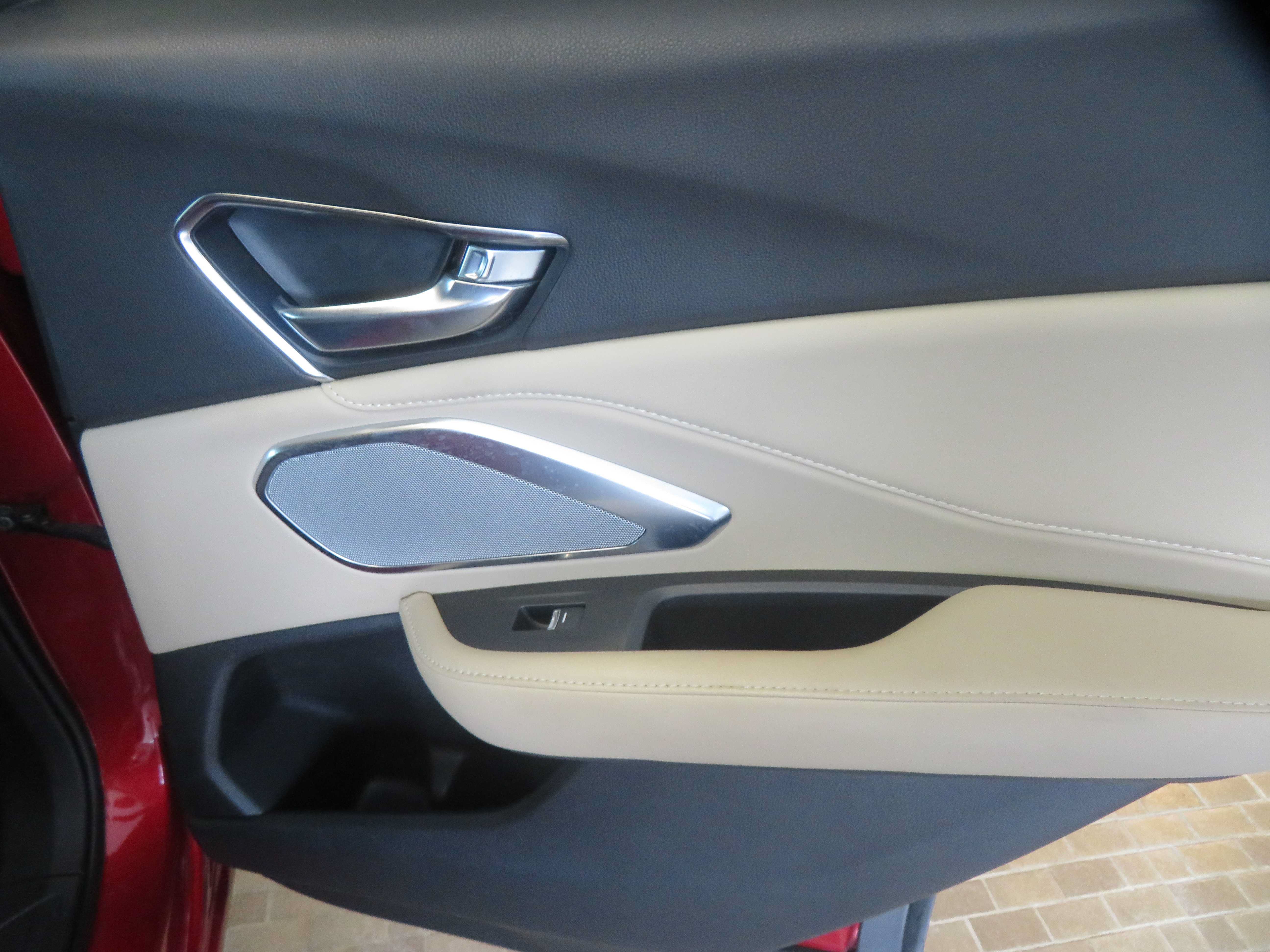 Used 2020 Acura RDX w/ Advance Package FWD image 21