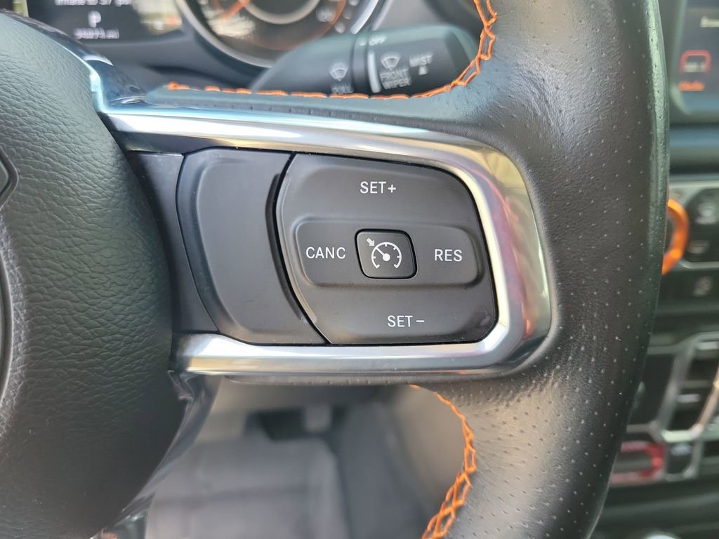 Used 2023 Jeep Gladiator Mojave w/ Cold Weather Group image 25