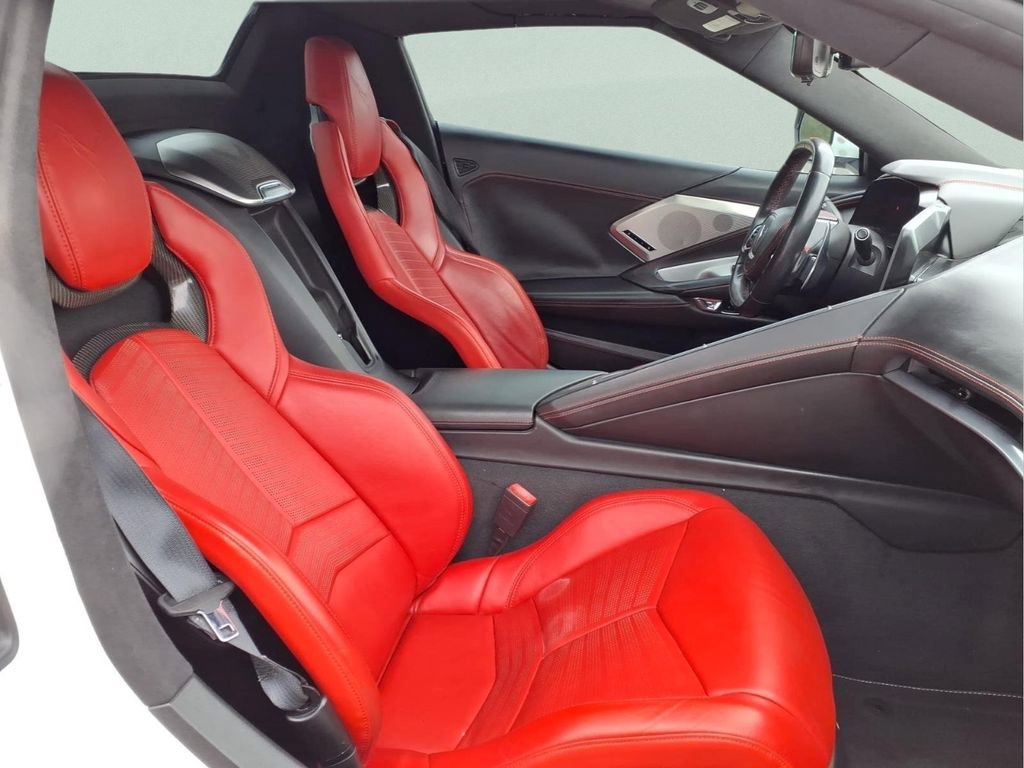 Used 2021 Chevrolet Corvette Stingray Premium Conv w/ Z51 Performance Package RWD image 13