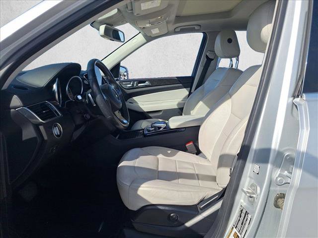 Used 2017 Mercedes-Benz GLS 450 4MATIC image 15