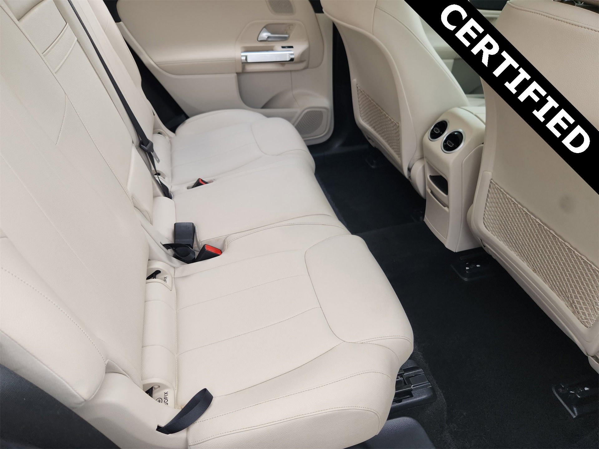 Certified 2022 Mercedes-Benz EQB 300 4MATIC image 31