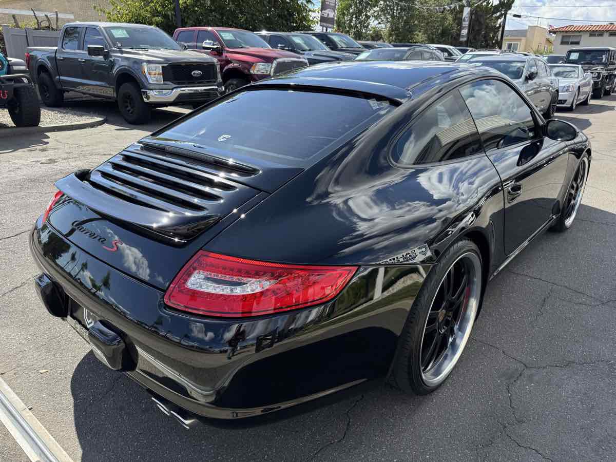 Used 2008 Porsche 911 Carrera S image 7