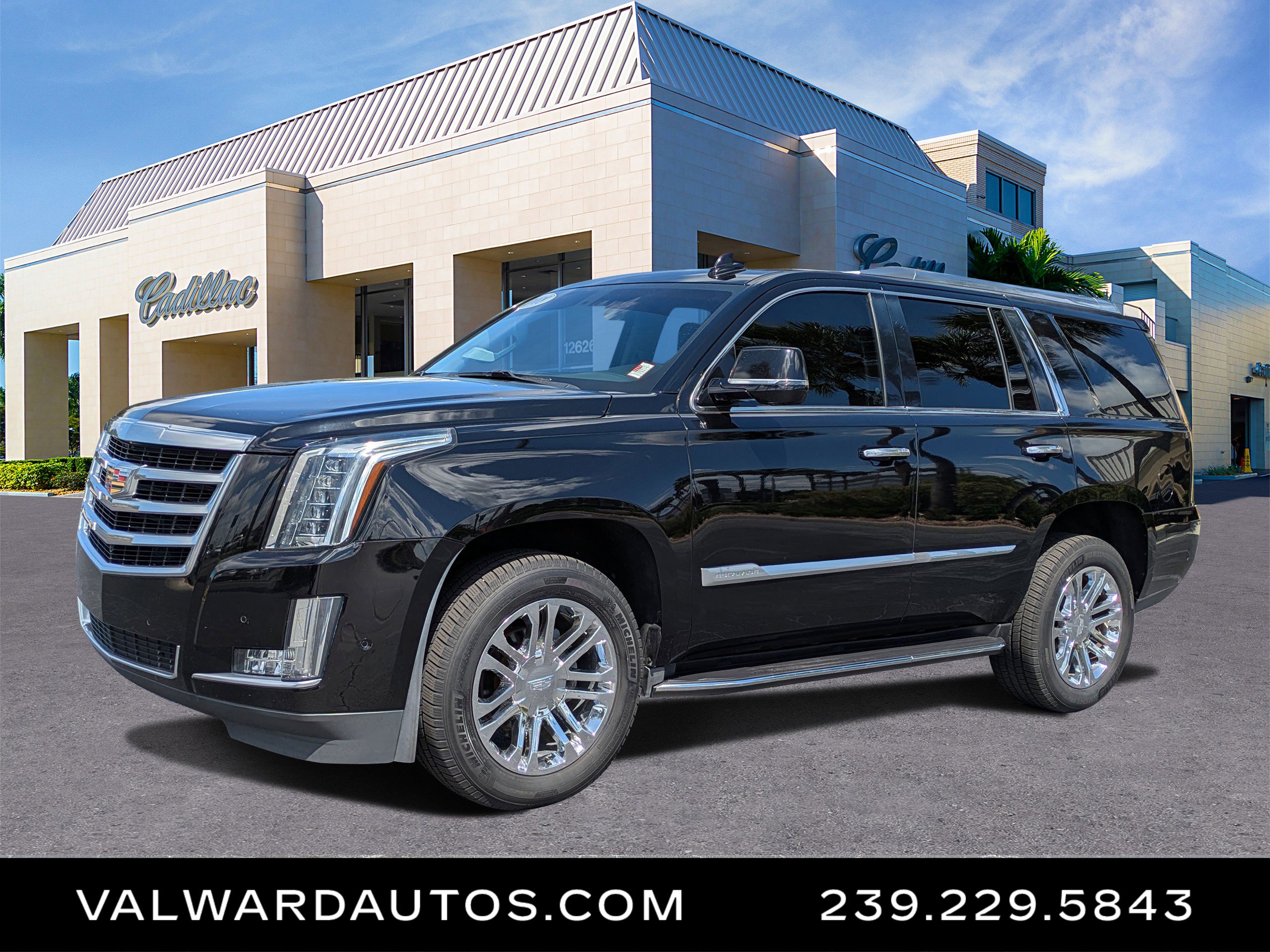 Used 2018 Cadillac Escalade 2WD image 1