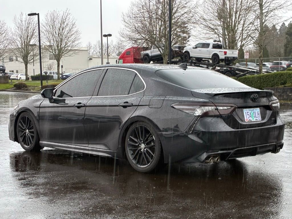 Used 2021 Toyota Camry XSE w/ Carpet Mat Package (TMS) image 5