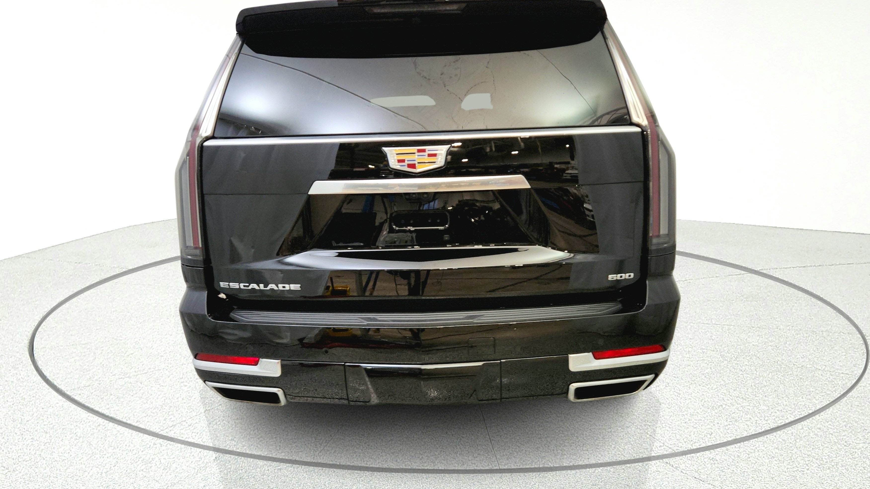 Used 2026 Cadillac Escalade Luxury w/ LPO, Floor Liner Package AWD/4WD image 6