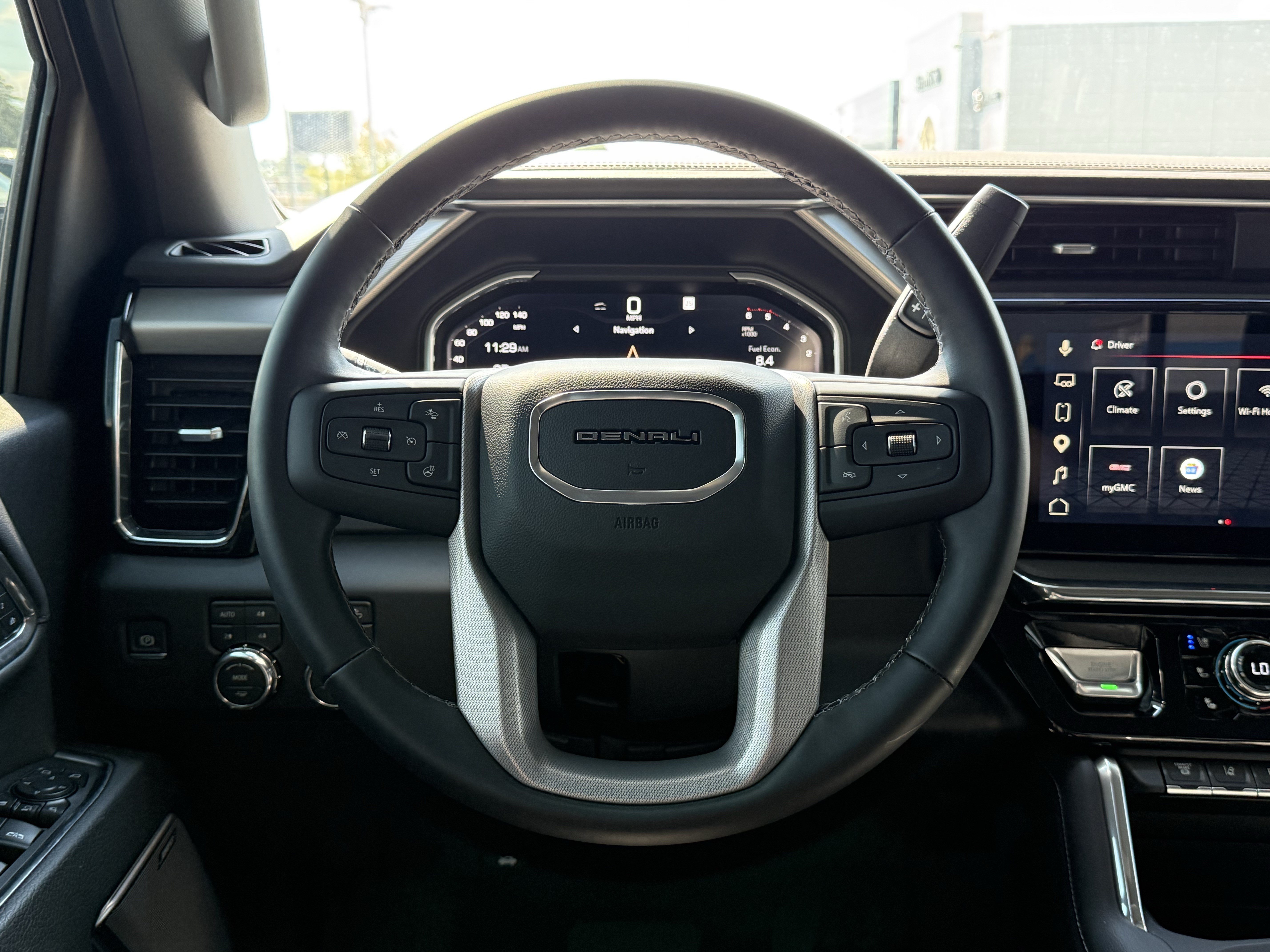 Used 2026 GMC Sierra 2500 Denali w/ Denali Reserve Package AWD/4WD image 19