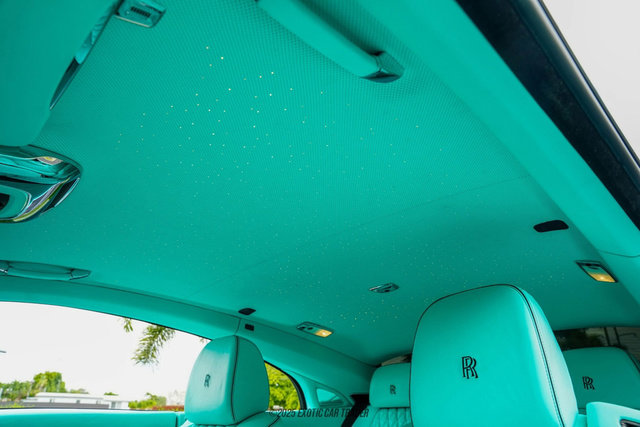 Used 2017 Rolls-Royce Wraith image 52