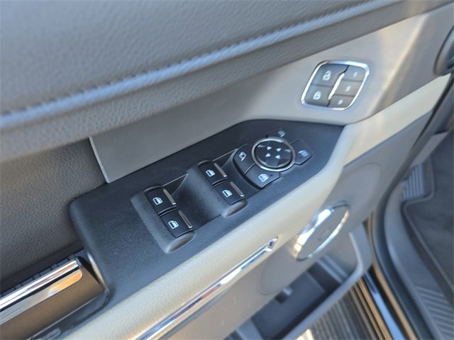 Used 2020 Ford Expedition XLT w/ Equipment Group 202A image 16