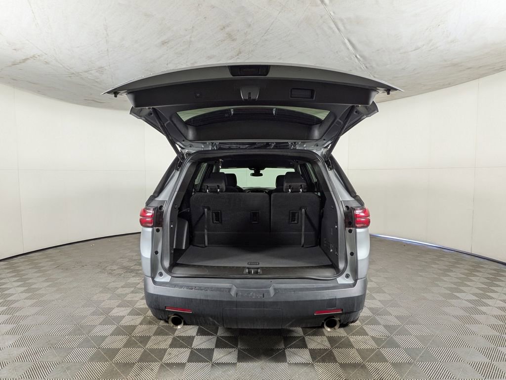 Certified 2023 Chevrolet Traverse LT image 10