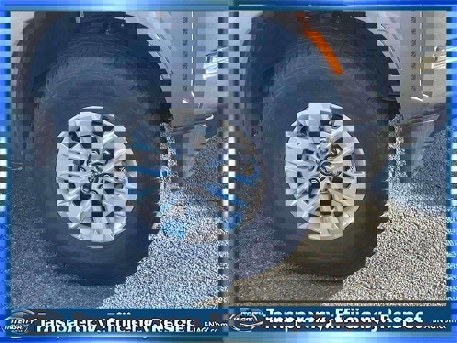 Certified 2024 Nissan Frontier SV image 9