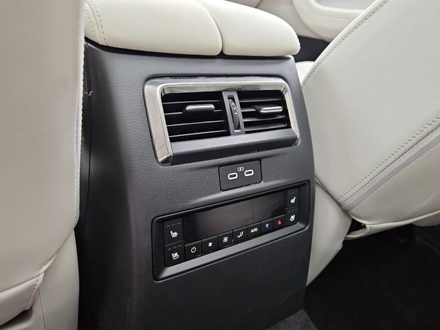 Used 2025 MAZDA CX-90 3.3 Turbo S w/ Premium Plus image 16