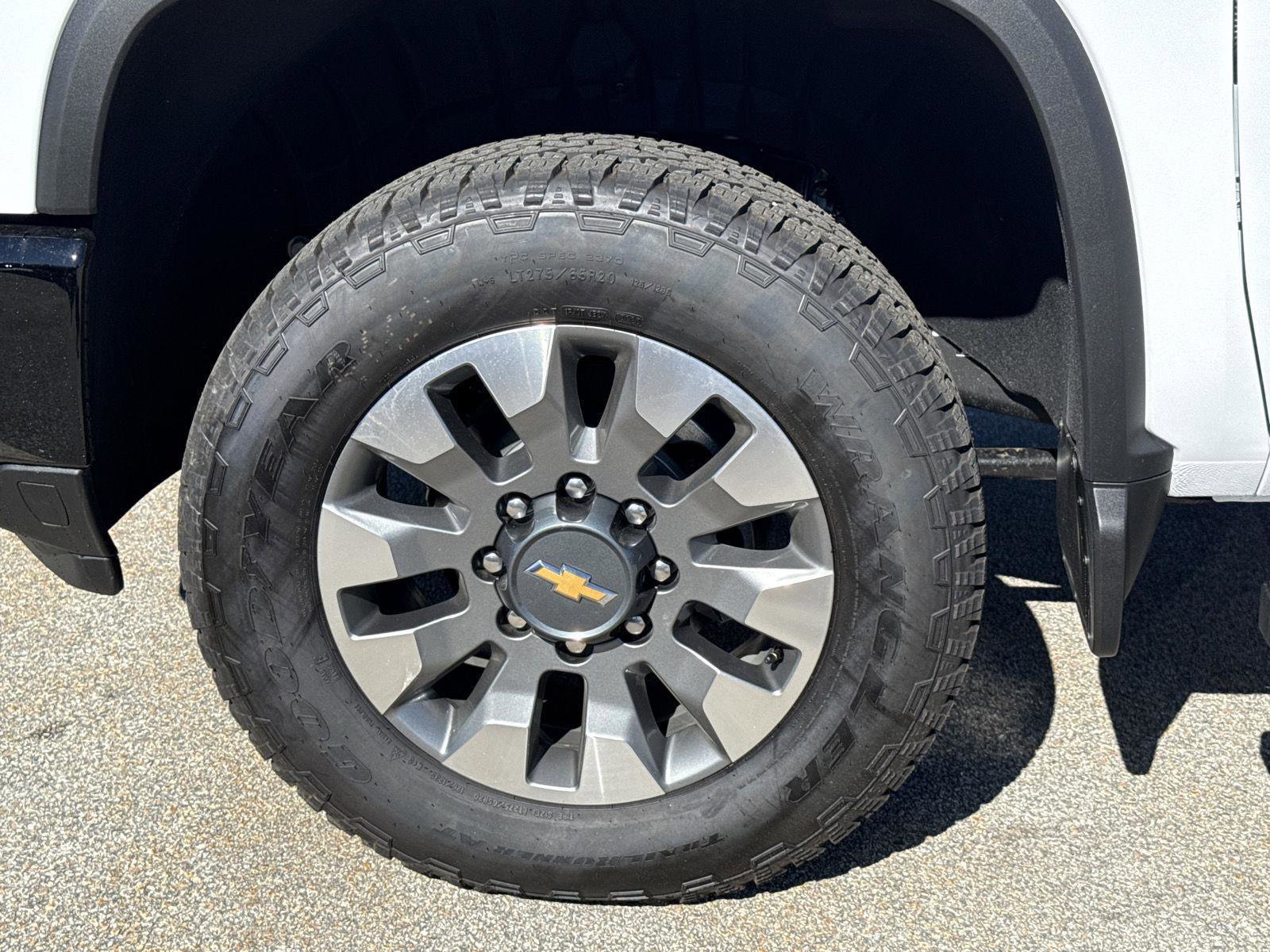 New 2026 Chevrolet Silverado 2500 Custom w/ Custom Value Package image 6