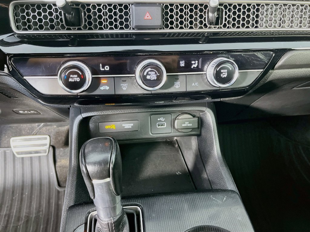 Used 2023 Honda Civic Sport image 19
