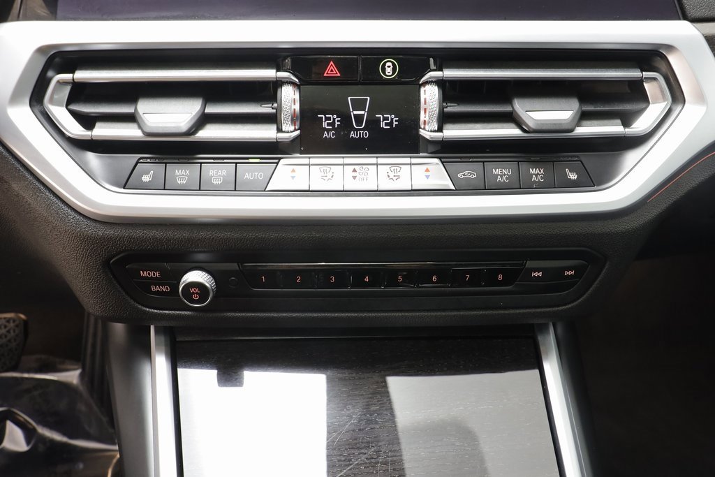 Used 2020 BMW 330i xDrive Sedan image 12