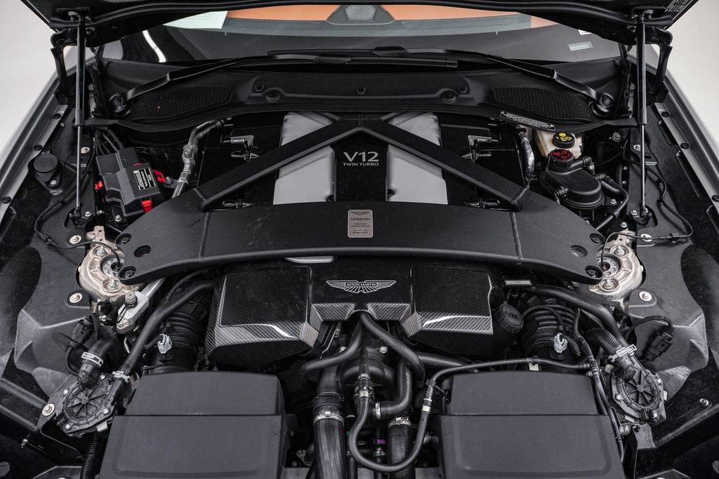 Used 2026 Aston Martin Vanquish Convertible RWD image 37