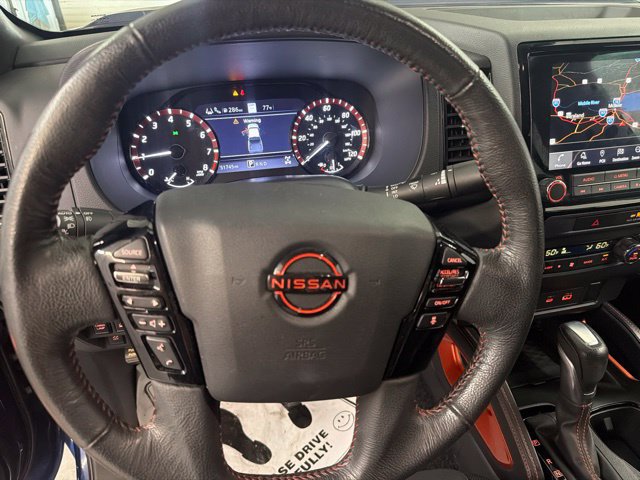 Used 2022 Nissan Frontier PRO-4X w/ Technology Package AWD/4WD image 34