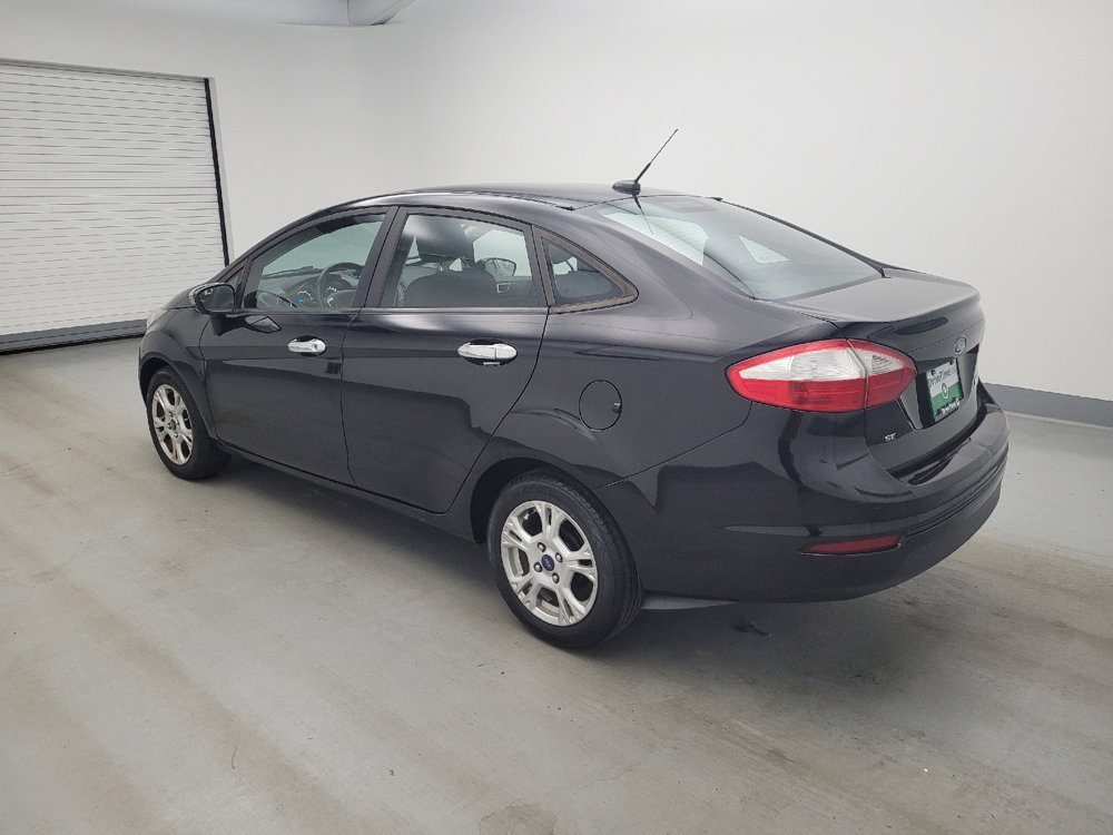 Used 2016 Ford Fiesta SE FWD image 3