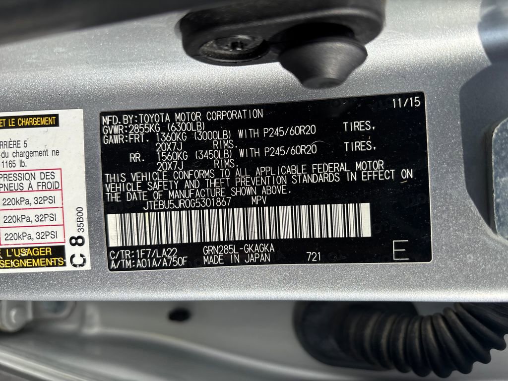 Used 2016 Toyota 4Runner Limited AWD/4WD image 31