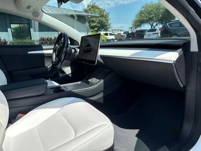 Used 2023 Tesla Model 3 Standard Range RWD image 10