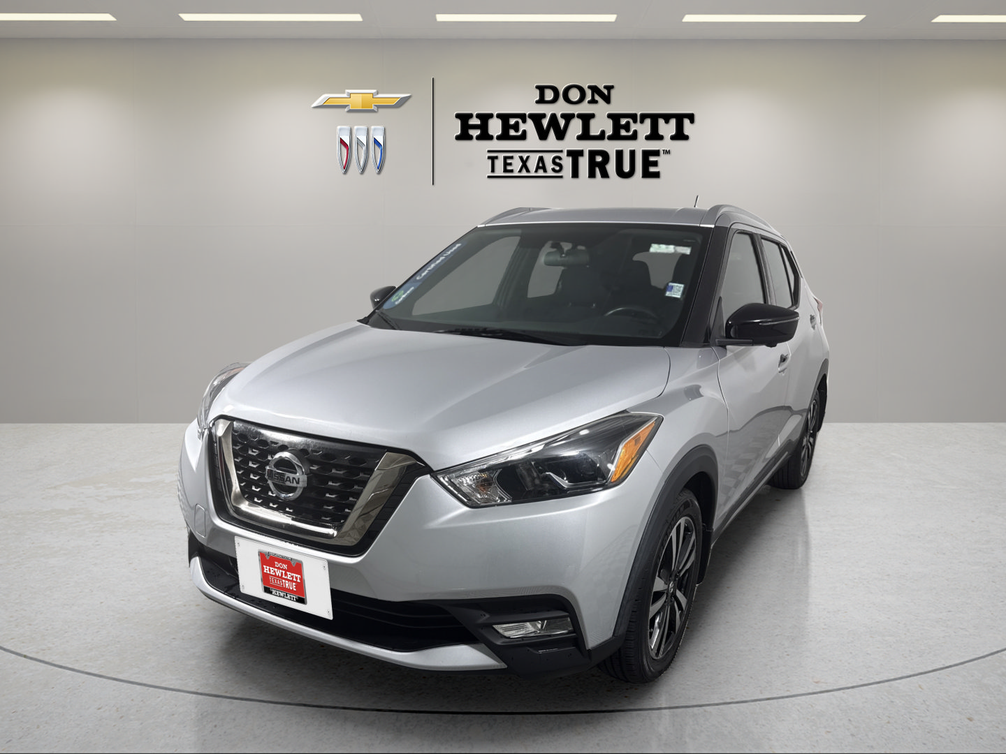 Used 2019 Nissan Kicks SR