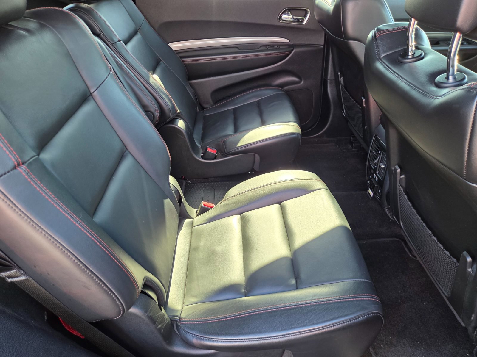 Used 2018 Dodge Durango GT w/ Blacktop Package AWD/4WD image 14