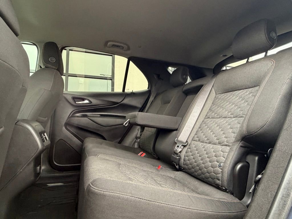 Used 2018 Chevrolet Equinox LT image 23