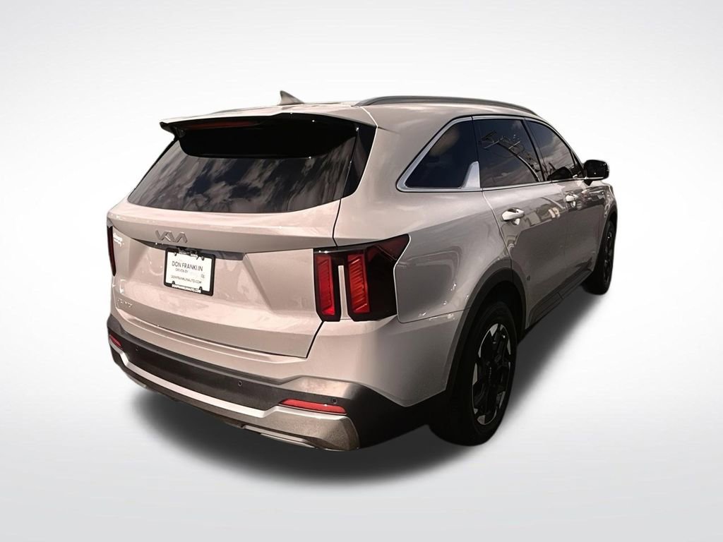 Used 2025 Kia Sorento S FWD image 10