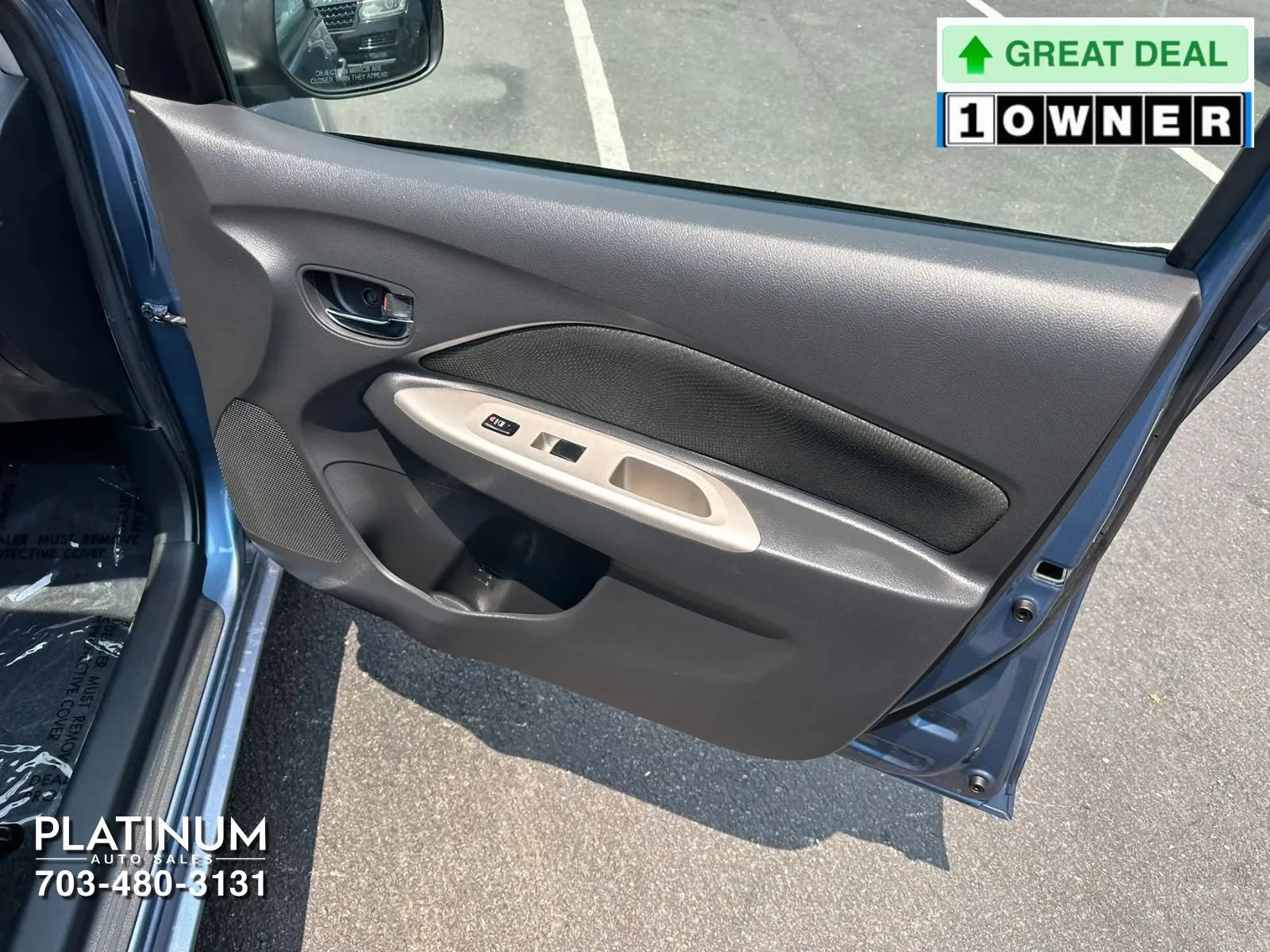 Used 2009 Toyota Yaris S FWD image 18