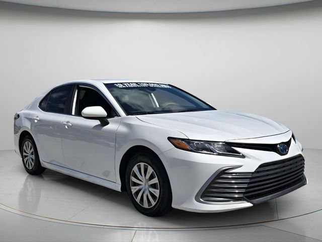 Used 2022 Toyota Camry LE FWD image 9