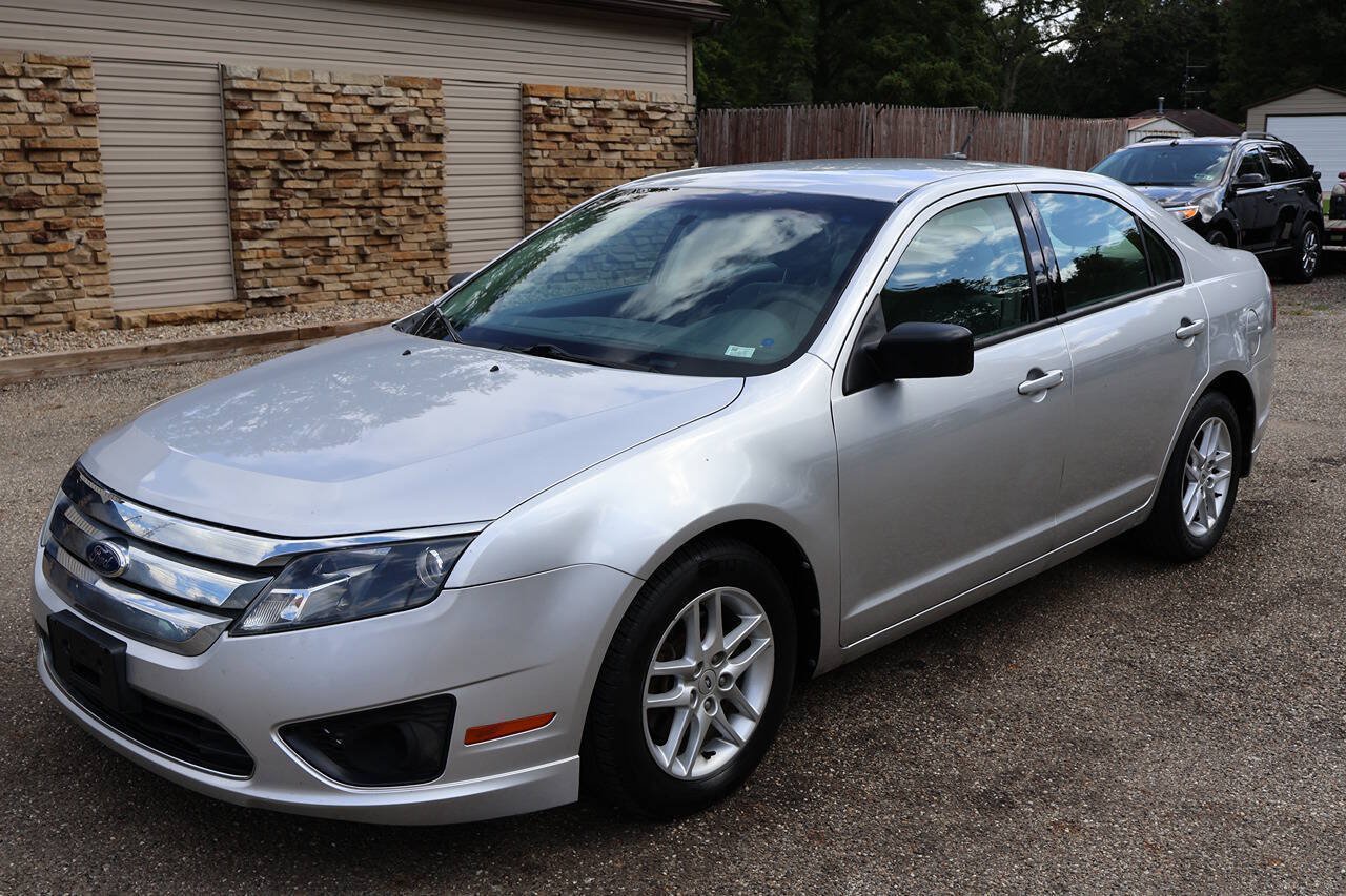 Used 2012 Ford Fusion S FWD image 4
