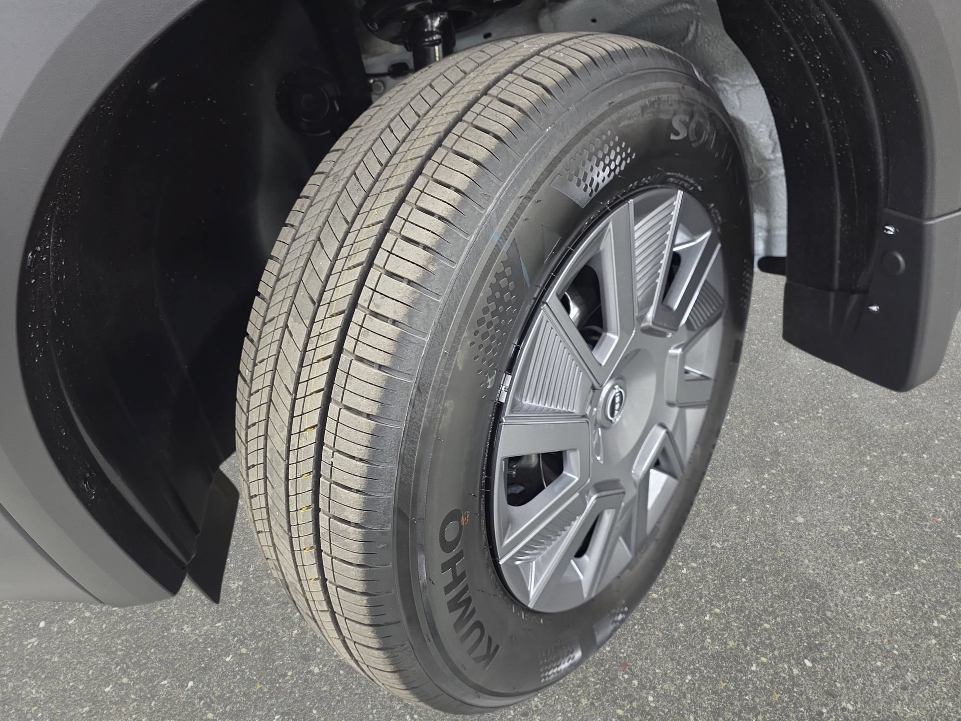 New 2026 Nissan Kicks S w/ Charging Package FWD image 31