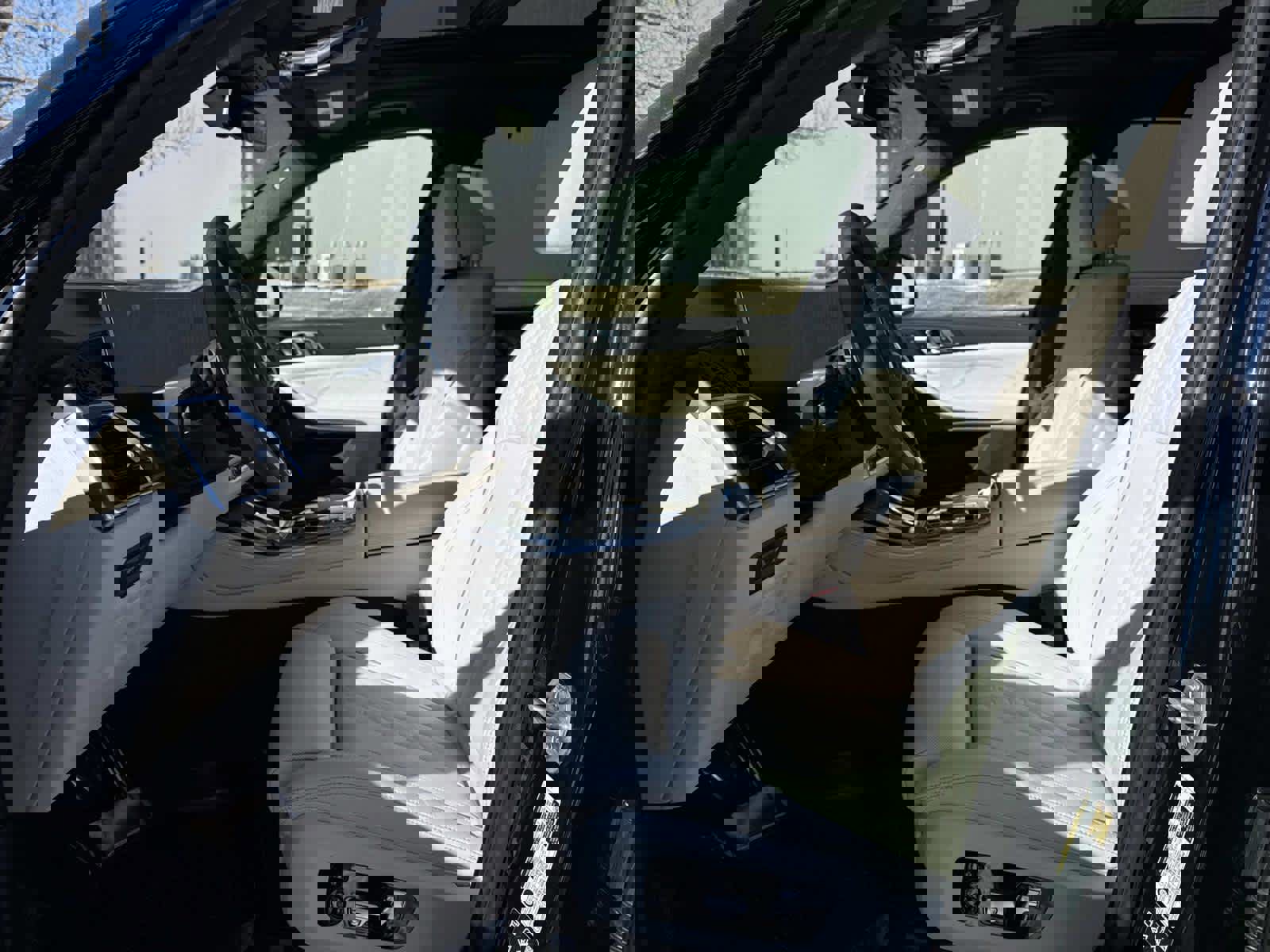 New 2026 BMW X5 xDrive40i w/ Executive Package image 14