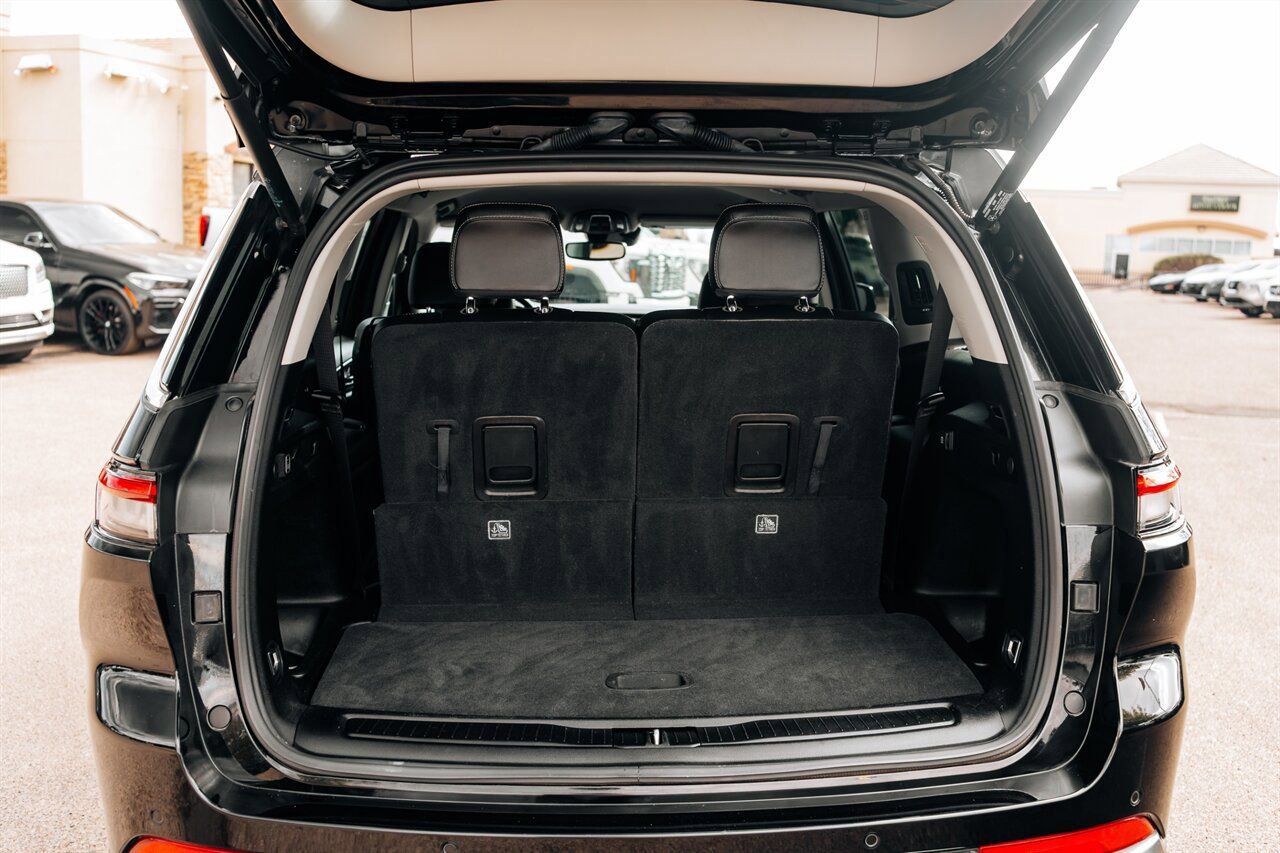 Used 2023 Jeep Grand Cherokee L Limited w/ Trailer Tow Group (B) image 37