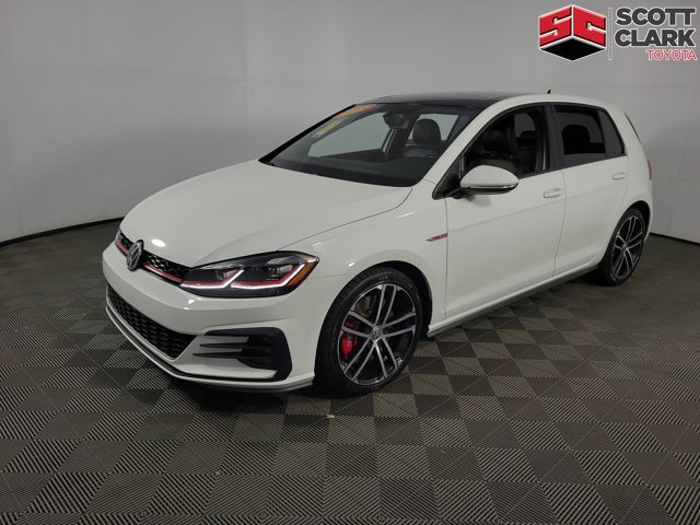 Used 2019 Volkswagen GTI SE FWD image 3