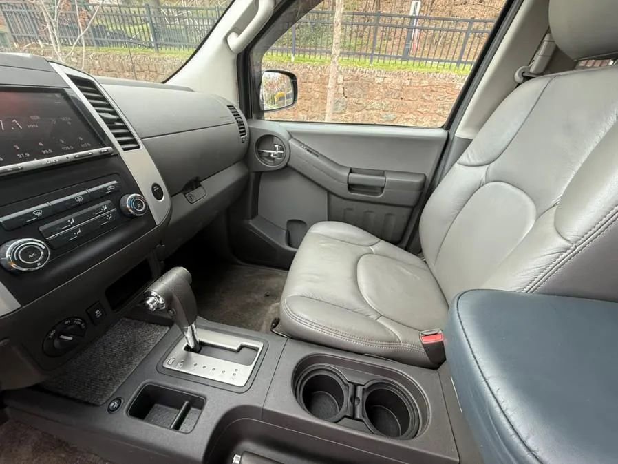 Used 2015 Nissan Xterra S w/ Value Package image 22