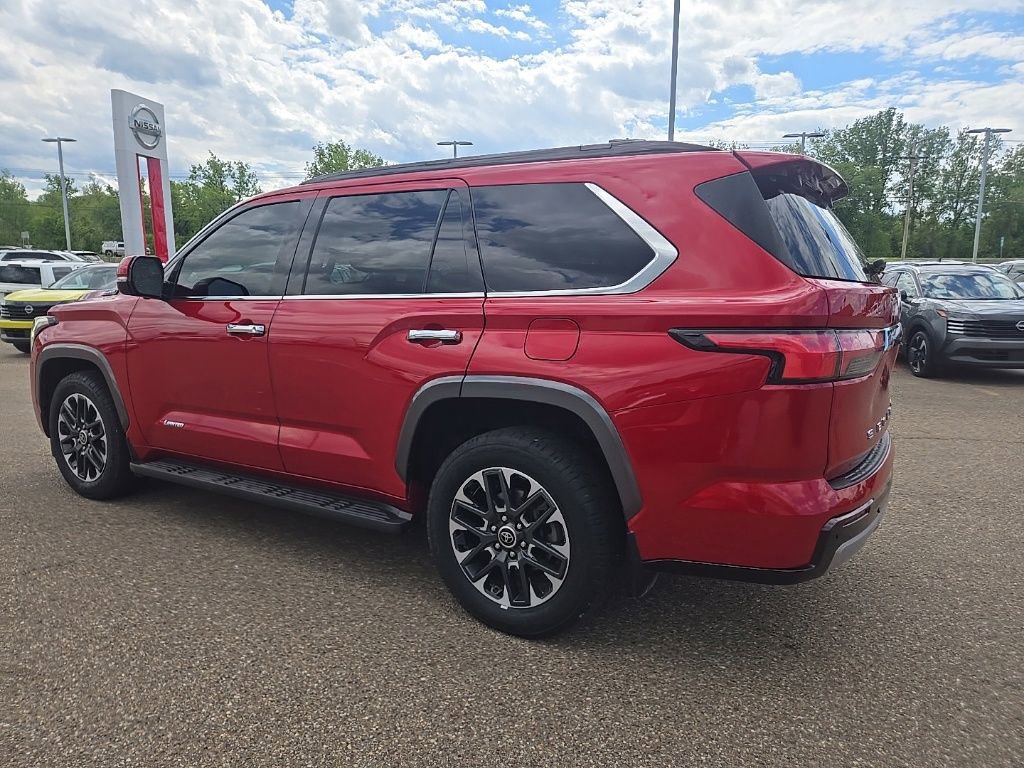 Used 2023 Toyota Sequoia Limited AWD/4WD image 5