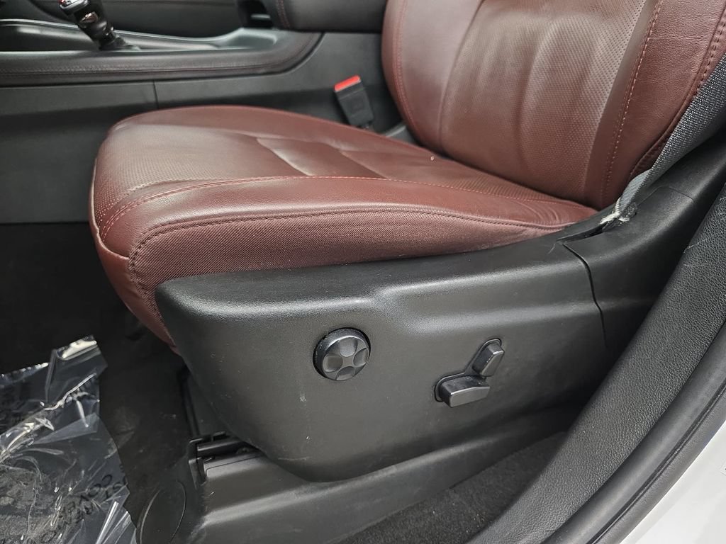 Used 2024 Dodge Durango R/T AWD/4WD image 27