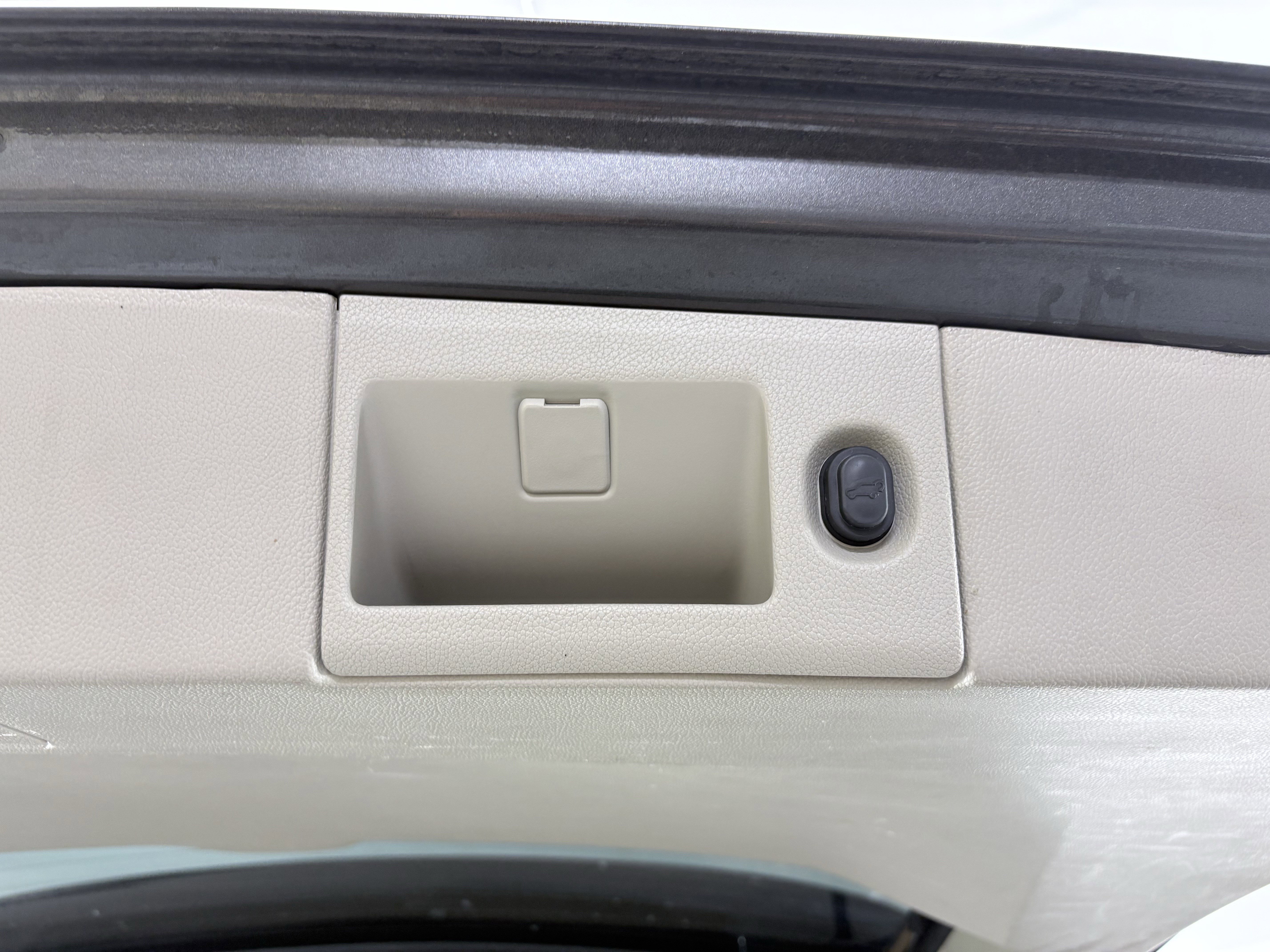 Used 2019 GMC Yukon Denali image 15