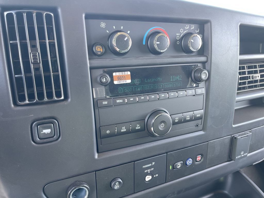 New 2025 GMC Savana 2500 Extended w/ Driver Convenience Package image 13