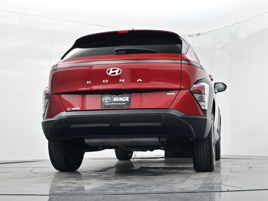Used 2025 Hyundai Kona SEL image 47