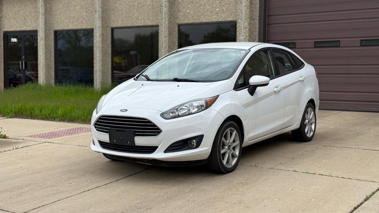 Used 2019 Ford Fiesta SE w/ Equipment Group 201A FWD image 3