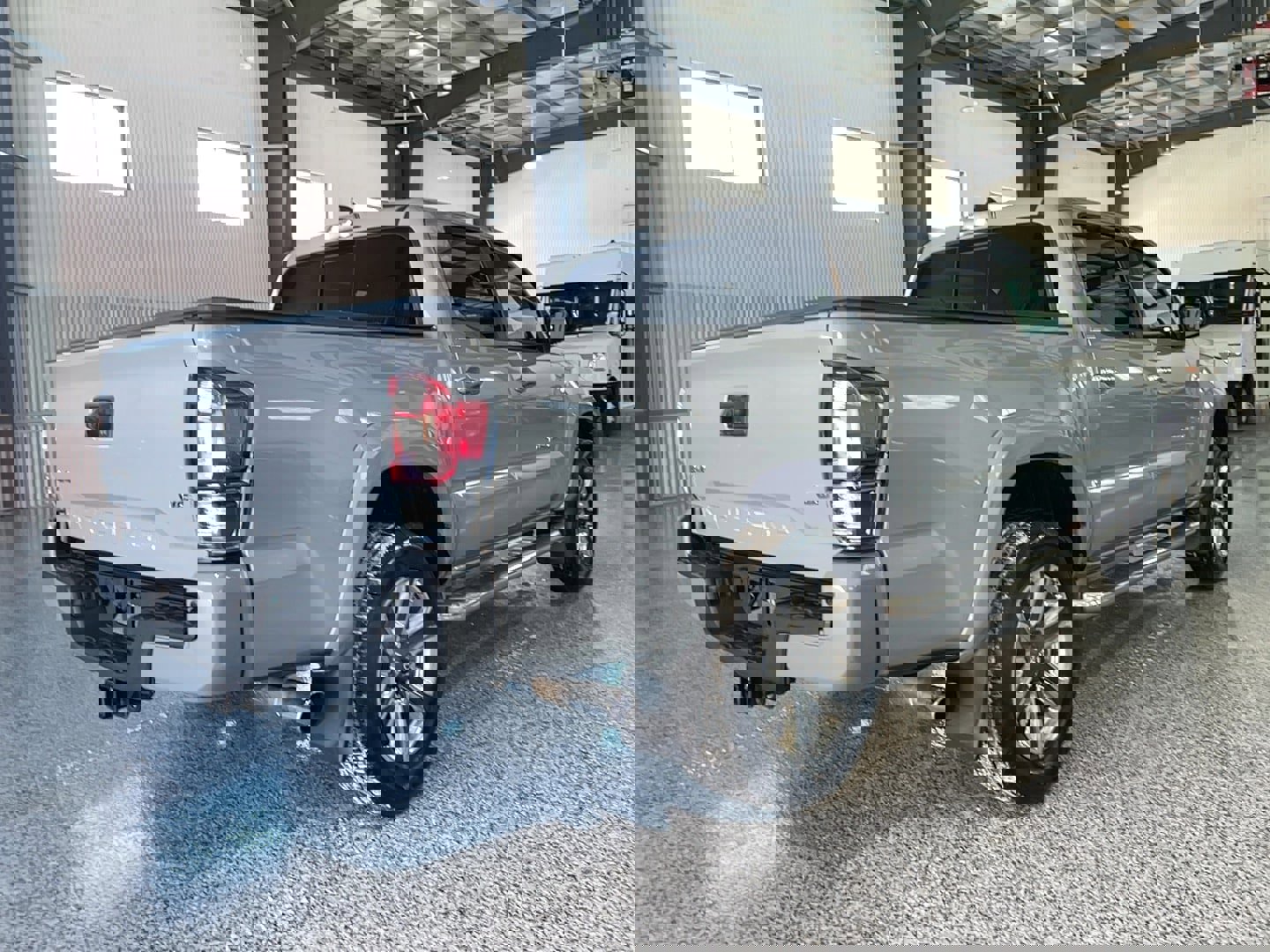 Used 2018 Toyota Tacoma Limited image 26